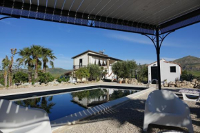 Villa NERO BIANCO, Havre de paix, oliviers, piscine privée